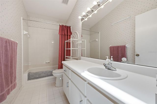 6438 NW 37TH TERRACE, Gainesville, FL 32653