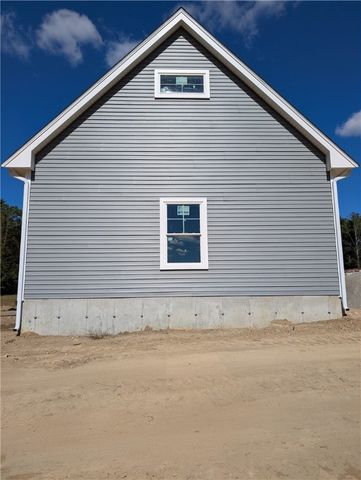 350 Nooseneck Hill Road, Richmond, RI 02812