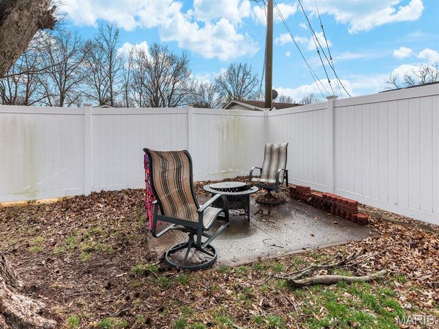 414 W Harrison Street, Millstadt, IL 62260