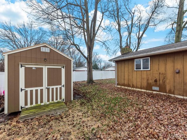 414 W Harrison Street, Millstadt, IL 62260
