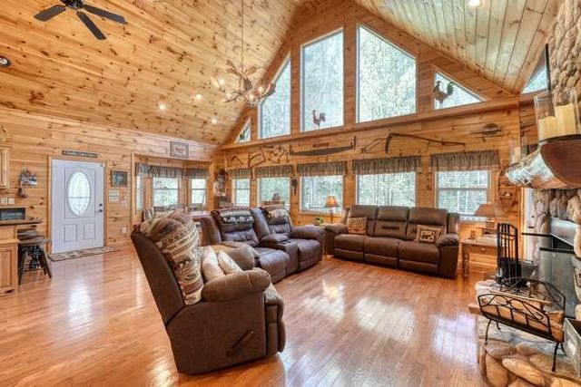 277 Virginia Lane, Murphy, NC 28906