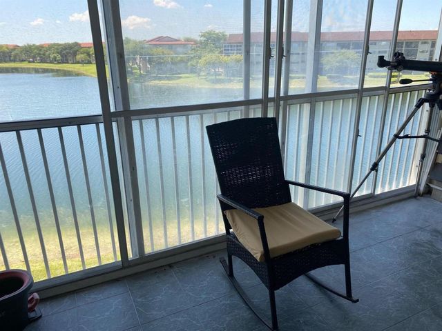 13100 SW 11th Court SW 412c, Pembroke Pines, FL 33027