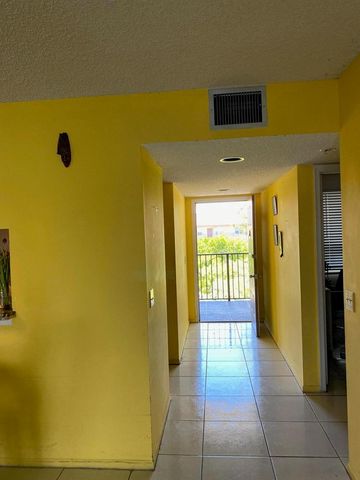 13100 SW 11th Court SW 412c, Pembroke Pines, FL 33027