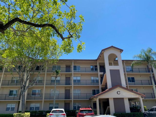 13100 SW 11th Court SW 412c, Pembroke Pines, FL 33027