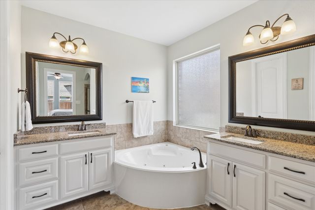 2851 Earl Drive, Trophy Club, TX 76262