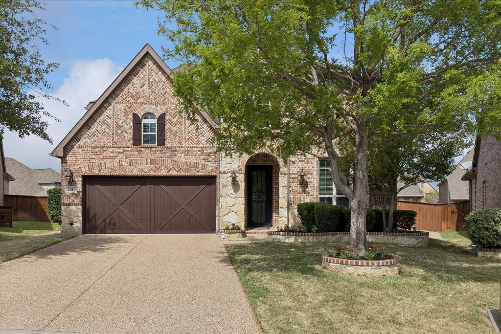 2851 Earl Drive, Trophy Club, TX 76262