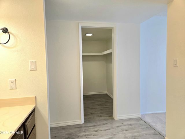 5203 S MONACO Drive, Tempe, AZ 85283