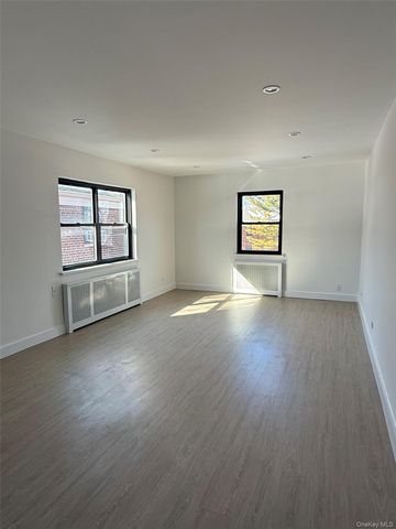 21918 74th Avenue 2, Oakland Gardens, NY 11364