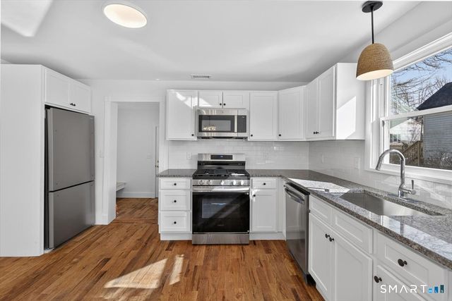 62 General Street, Stratford, CT 06615