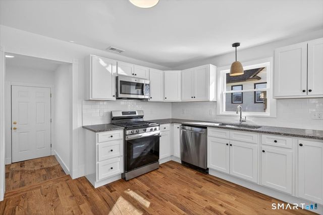 62 General Street, Stratford, CT 06615