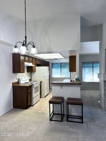 7949 E Colette Cir Unit 160, Tucson, AZ 85710