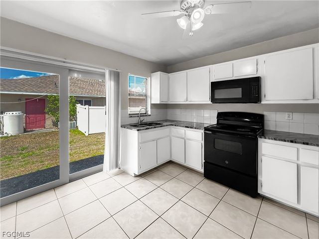 2704 Owen AVE, Lehigh Acres, FL 33973