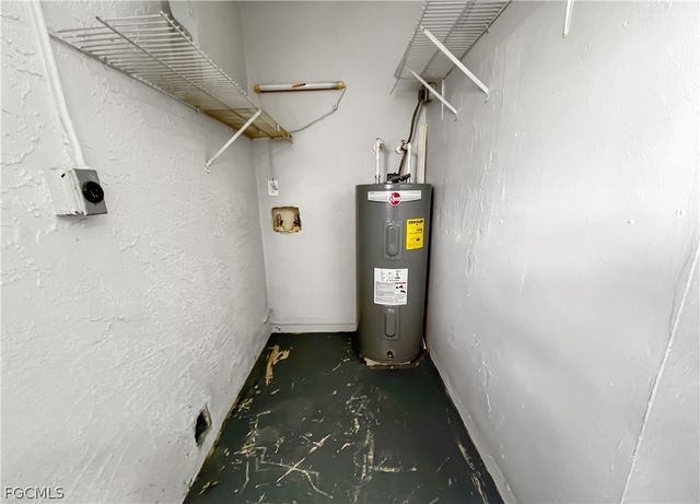 2704 Owen AVE, Lehigh Acres, FL 33973