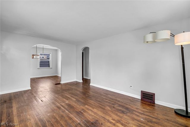 5505 South Boulevard, Maple Heights, OH 44137