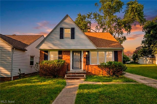 5505 South Boulevard, Maple Heights, OH 44137