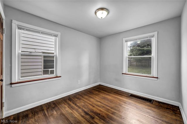 5505 South Boulevard, Maple Heights, OH 44137