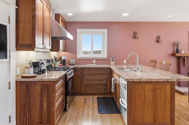 81 Franklin Circle, San Juan Bautista, CA 95045