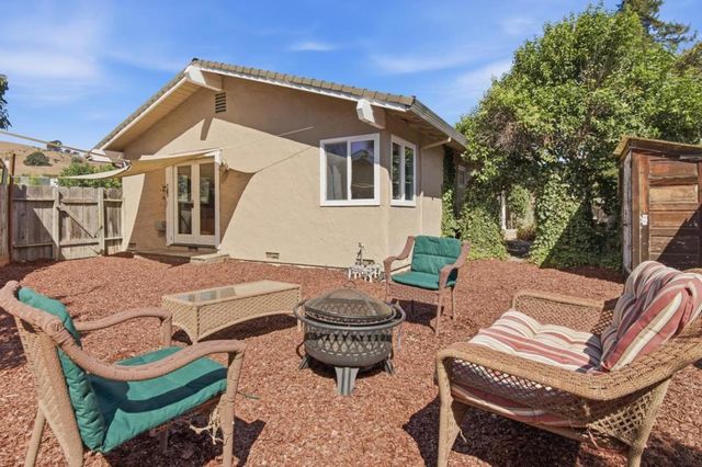81 Franklin Circle, San Juan Bautista, CA 95045