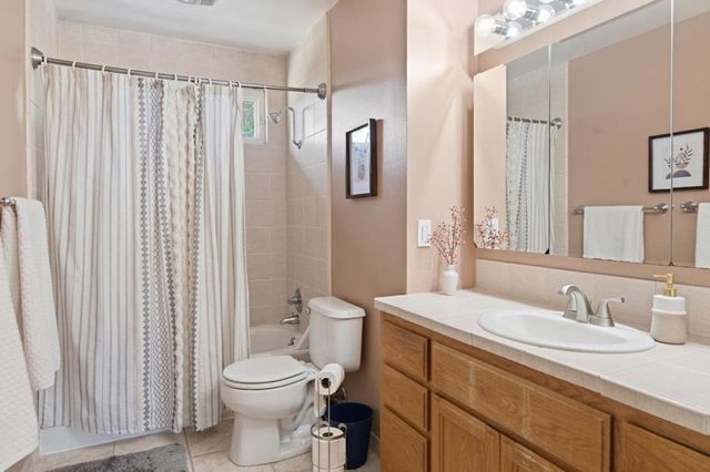 81 Franklin Circle, San Juan Bautista, CA 95045