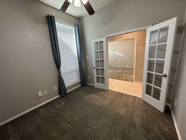2751 Crystal Glenn Circle, Hurst, TX 76054