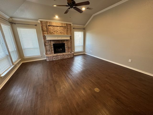 2751 Crystal Glenn Circle, Hurst, TX 76054