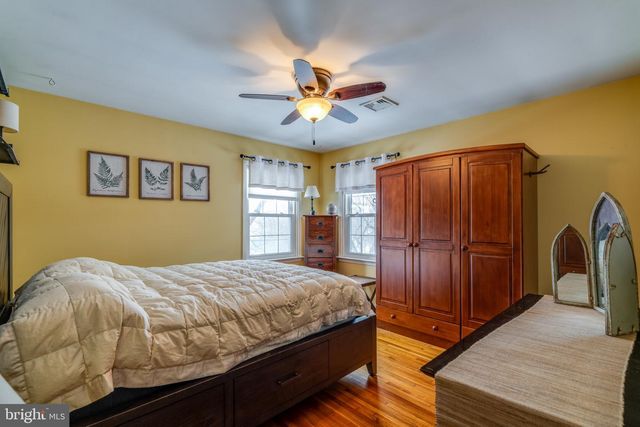 6132 W ELIZABETHTOWN RD, Manheim, PA 17545