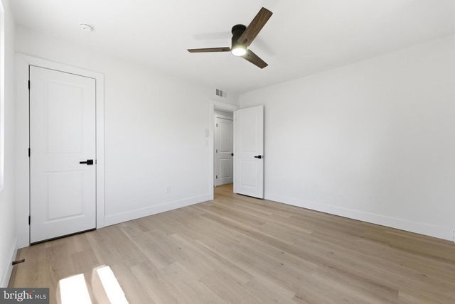 310 WASHINGTON DR, Pennsville, NJ 08070