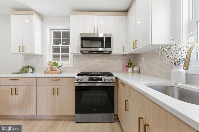310 WASHINGTON DR, Pennsville, NJ 08070