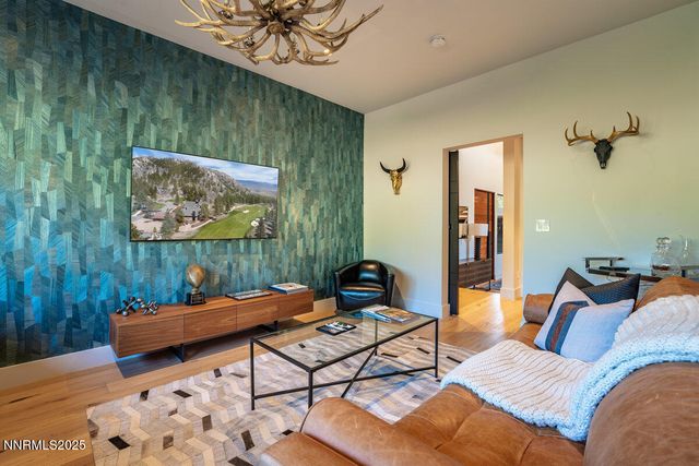 181 Redding Way, Carson City, NV 89705