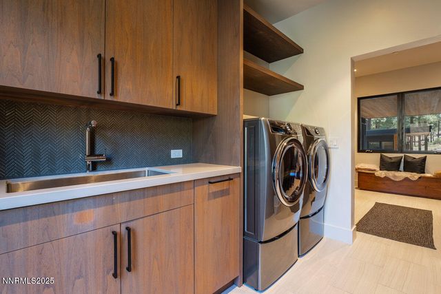 181 Redding Way, Carson City, NV 89705