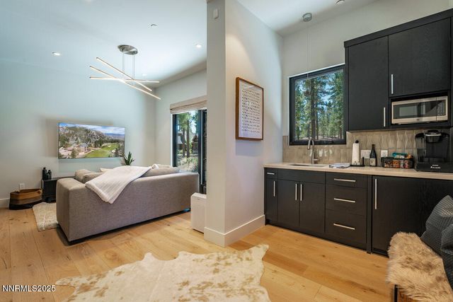 181 Redding Way, Carson City, NV 89705