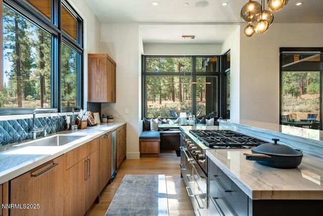 181 Redding Way, Carson City, NV 89705