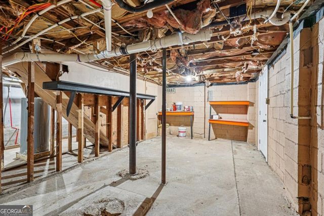 172 Meador Way SE, Atlanta, GA 30315