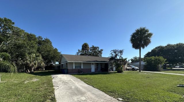 85 & 95 SE Millwood Terrace, Stuart, FL 34997