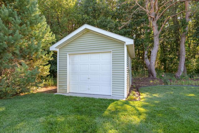 50147 Jordan Street, Paw Paw, MI 49079