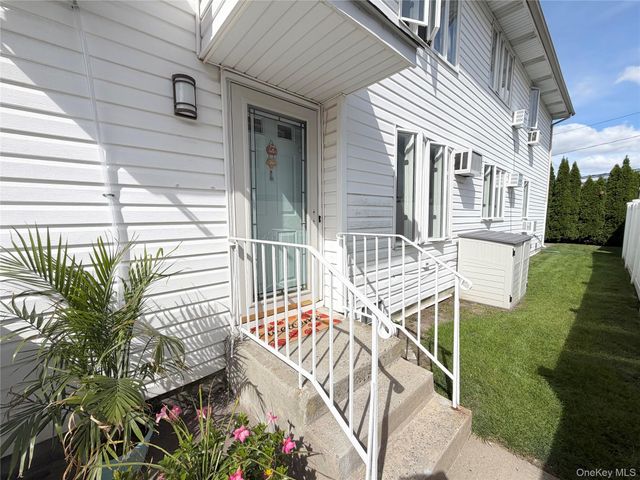 367 E Pine Street 1, Long Beach, NY 11561