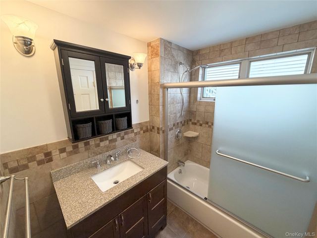 367 E Pine Street 1, Long Beach, NY 11561
