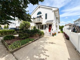 367 E Pine Street 1, Long Beach, NY 11561