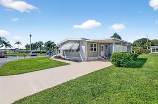 32011 Domingo Bay, Boynton Beach, FL 33436