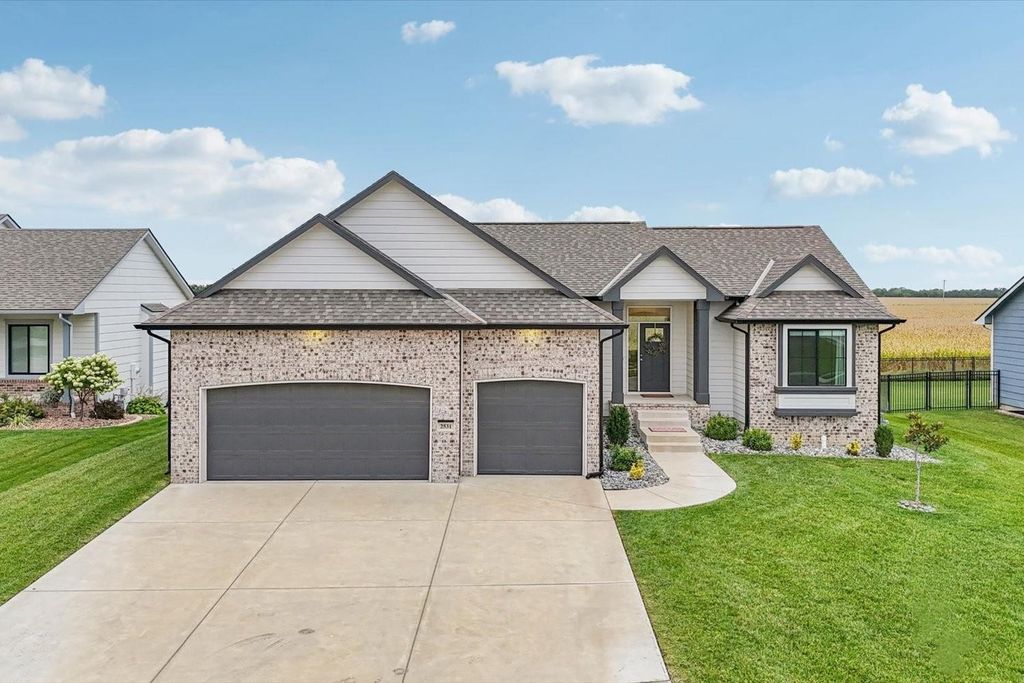 2531 N Quartz St, Andover, KS 67002