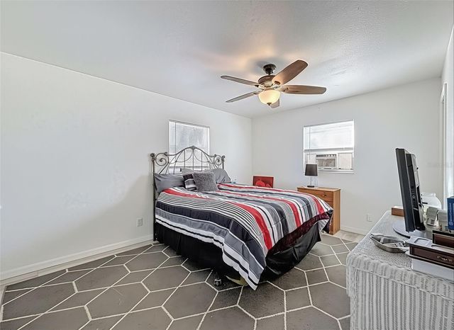 6982 W SEDALIA COURT, Homosassa, FL 34446