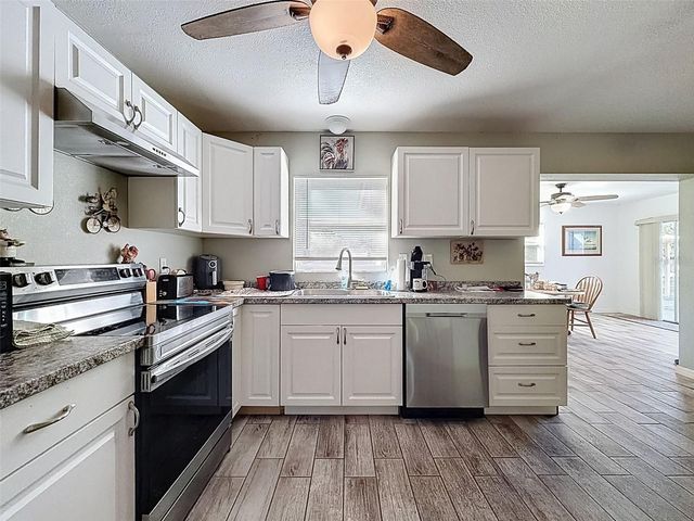 6982 W SEDALIA COURT, Homosassa, FL 34446