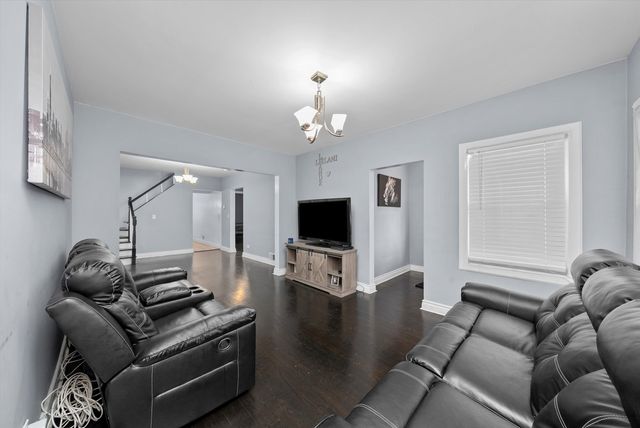 5837 W 16th Street, Cicero, IL 60804