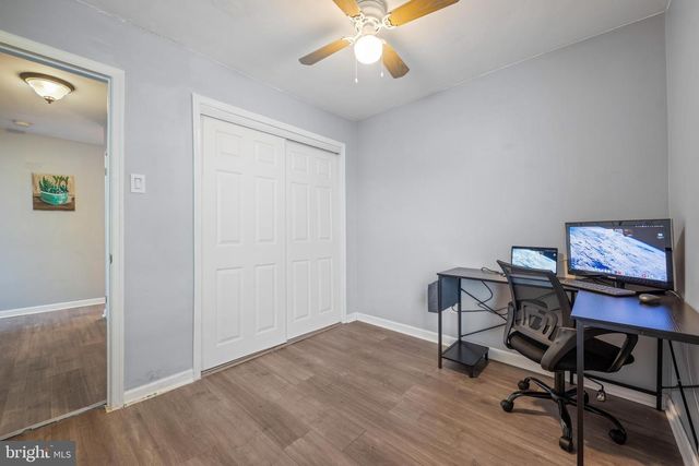 9 LAWRENCE CT, Sicklerville, NJ 08081