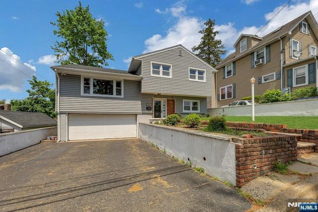 157 Highland Avenue, Bergenfield, NJ 07621