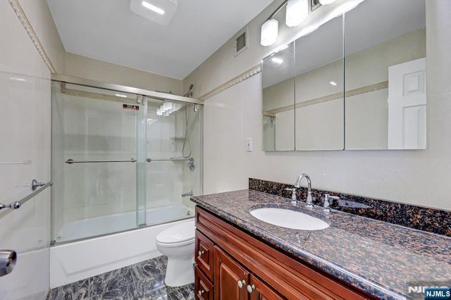 157 Highland Avenue, Bergenfield, NJ 07621