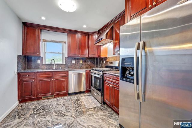 157 Highland Avenue, Bergenfield, NJ 07621