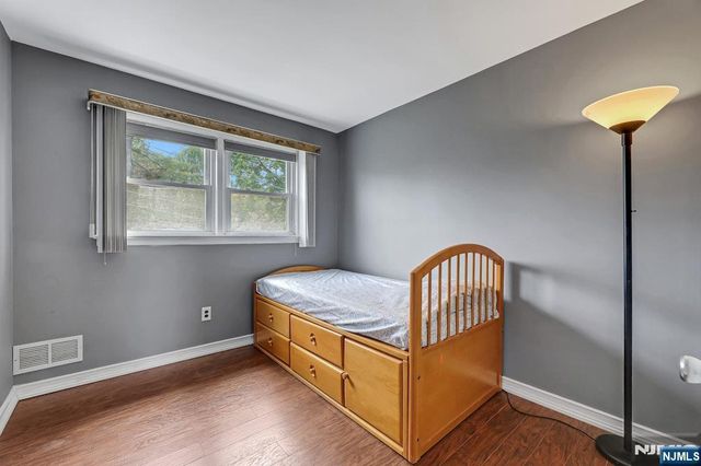 157 Highland Avenue, Bergenfield, NJ 07621