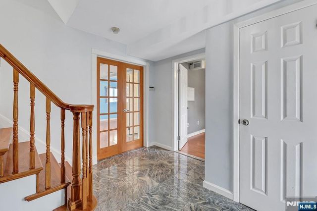 157 Highland Avenue, Bergenfield, NJ 07621