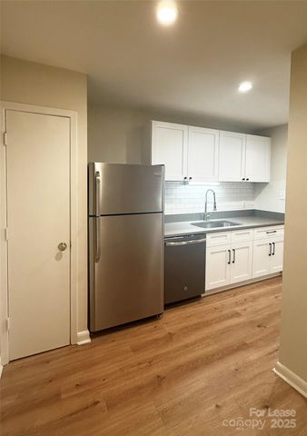 4948 Sardis Road A, Charlotte, NC 28270